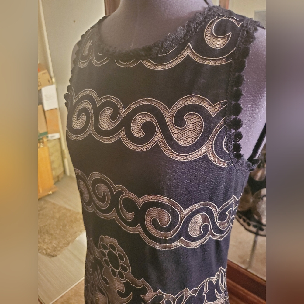 Max Studio Black Tan Art Deco Design Sleeveless Dress